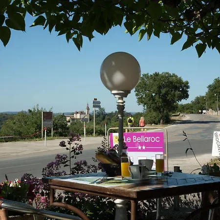 호텔 Logis - Le Bellaroc - 2 Etoiles Et Restaurant 로카마두르