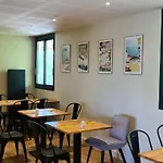 Logis - Le Bellaroc - 2 Etoiles Et Restaurant 호텔 로카마두르