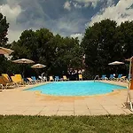 Logis - Le Bellaroc - 2 Etoiles Et Restaurant 호텔 로카마두르
