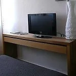 Logis - Le Bellaroc - 2 Etoiles Et Restaurant 호텔 로카마두르