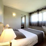 Logis - Le Bellaroc - 2 Etoiles Et Restaurant