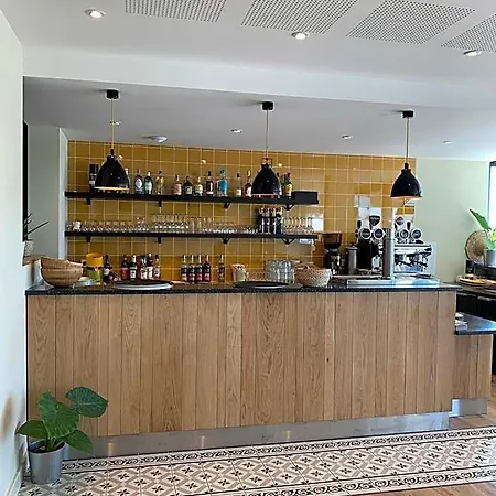 Logis - Le Bellaroc - 2 Etoiles Et Restaurant Ξενοδοχείο 2*