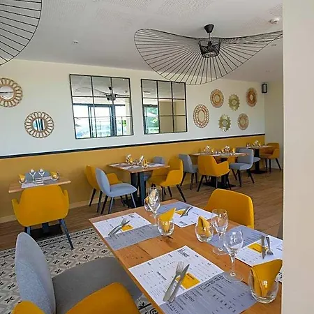 Logis - Le Bellaroc - 2 Etoiles Et Restaurant 2* Rocamadour