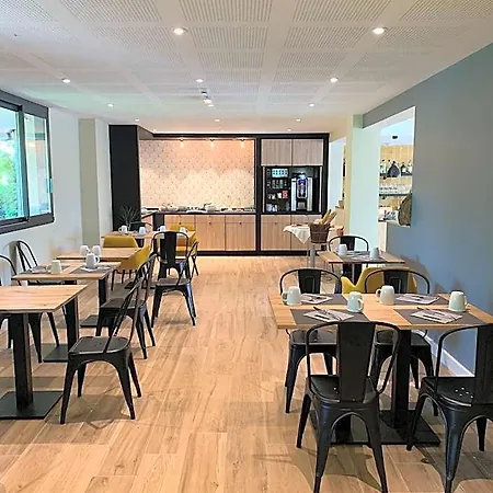 Ξενοδοχείο Logis - Le Bellaroc - 2 Etoiles Et Restaurant Rocamadour