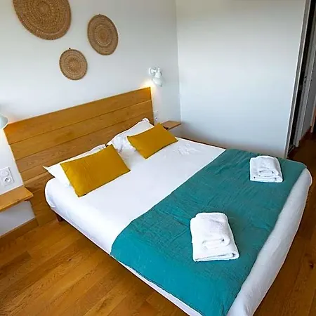 Logis - Le Bellaroc - 2 Etoiles Et Restaurant