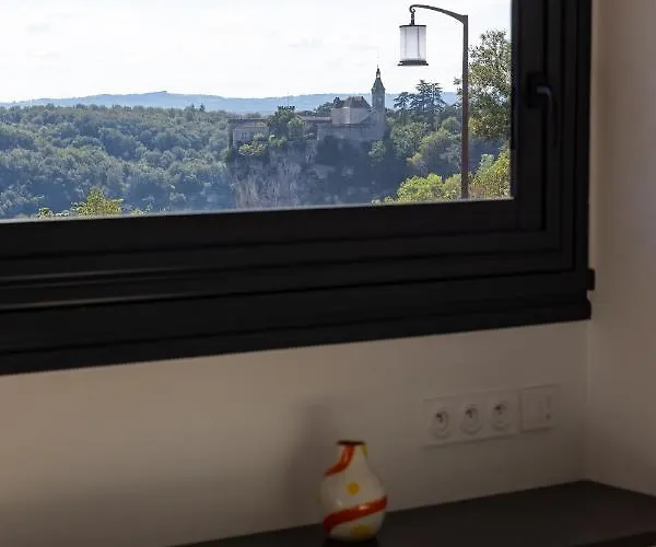 Hotel Logis - Le Bellaroc - 2 étoiles Et Restaurant 2*