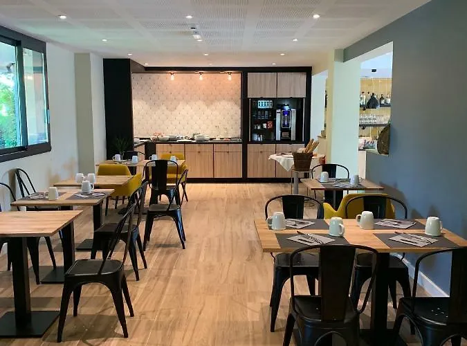 Logis - Le Bellaroc - 2 étoiles Et Restaurant 2* Rocamadour